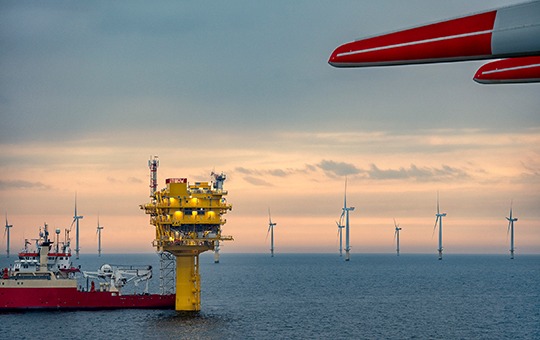 DHL Group sichert sich Grünstrom aus Offshore-Windpark von RWE 