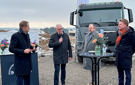 NL Beitragsbild Spatenstich